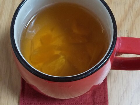 電子レンジで♪温かオレンジ梅シロップ麦茶